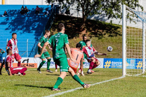 FUTEBOL / CAMPEONATO PAULISTA SUB 23 SEGUNDA DIVISÃO / 7º RODADA / DOMINGO DIA 10:00 - 04/05/2023  -Rodada nº 7 • Fase 1 • Grupo 01 - Pardida realiza entre vocem assis 1 x 1 tanabi - 10:00 - Estádio Municipal Antônio Viana da Silva (Tonicão) - Assis -  7º rodada do campeonato paulista sub 23 segunda divisao - gols feito pelo vocem Deivisson segundo tempo, gols feito pelo tanabi foi contra Julio(vocem). Fotos Feita por Paulo H Dias - Mtb -0095052/SP